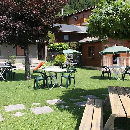L'ours Blanc Hotel