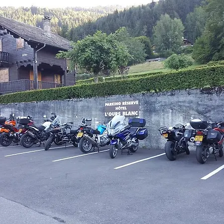 L'ours Blanc Hotel 2*